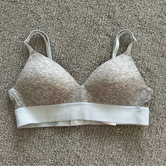 PINK Wear Everywhere Wireless Lightly Lined Bra Gray Size 32A - Picture 1 of 4
